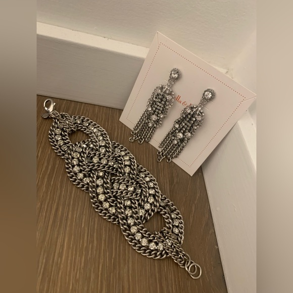 Stella & Dot Jewelry - Stella & Dot Petra Bracelet and Chandelier Earrings Set